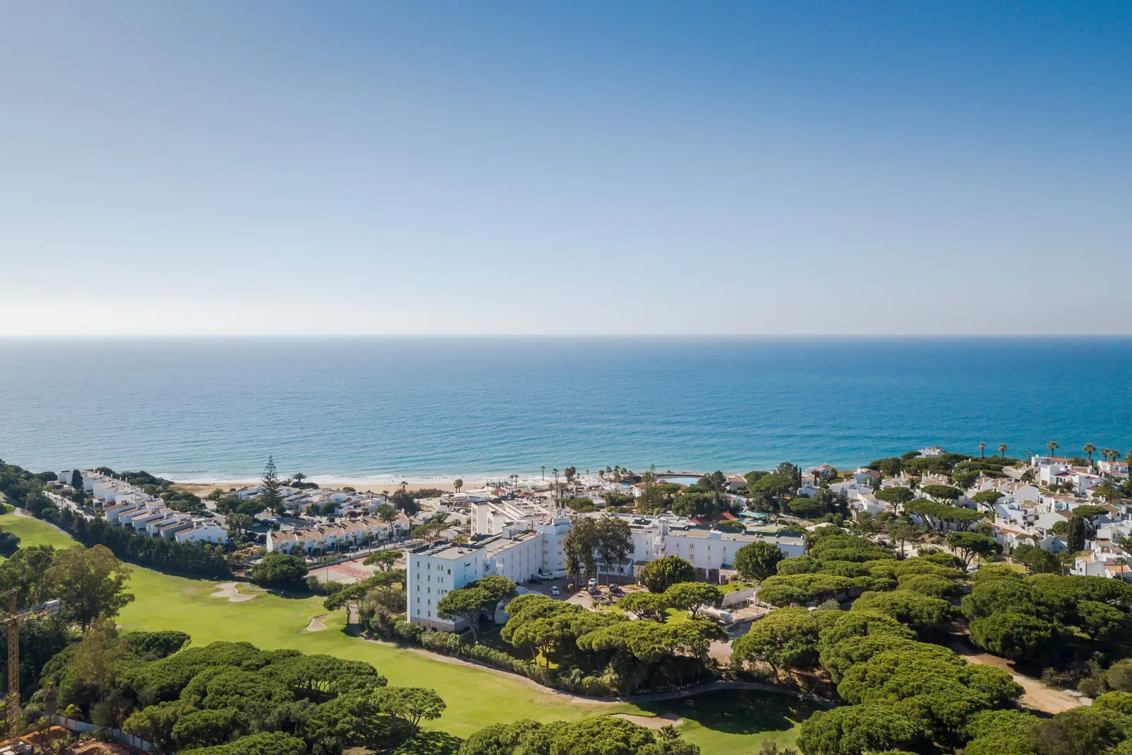 Dona Filipa — 7 Nights, 4 Rounds